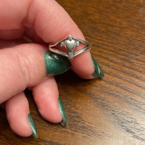 James Avery Heart Cross Silver Ring Sterling size 5.5 - Picture 3 of 5